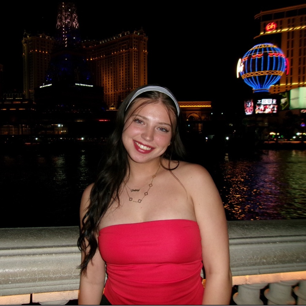 Meet your Posher, Ariah